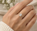 Oval Cut 18k yellow gold diamond solitaire ring